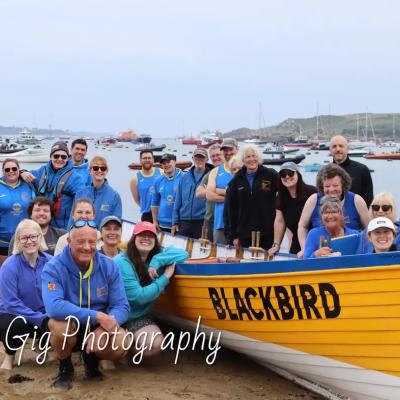 Blackbird and some of the Clevedon Gig crew taken by G&B Photography 